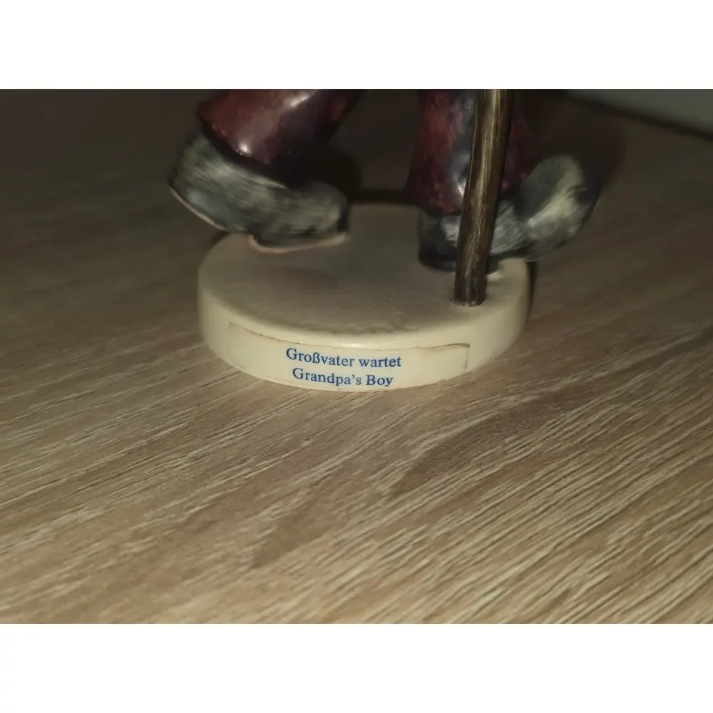 Vintage Hummel Figurine 